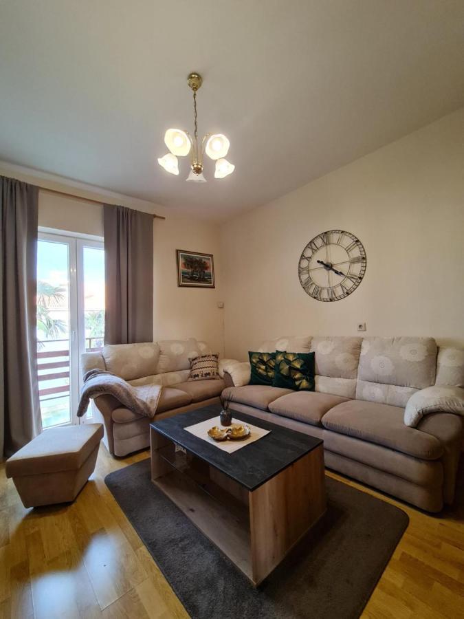 Pansion Katarina Bed & Breakfast Malinska Dış mekan fotoğraf