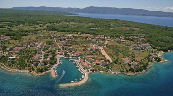 Pansion Katarina Bed & Breakfast Malinska Dış mekan fotoğraf