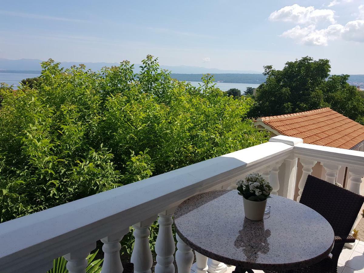 Pansion Katarina Bed & Breakfast Malinska Dış mekan fotoğraf